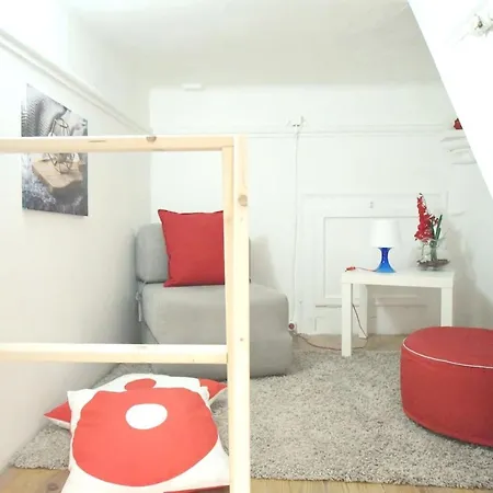Apartament 2 Bedrooms Appartement With City View Balcony And Wifi At Lisboa *