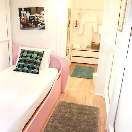 Apartament 2 Bedrooms Appartement With City View Balcony And Wifi At Lisboa Lizbona